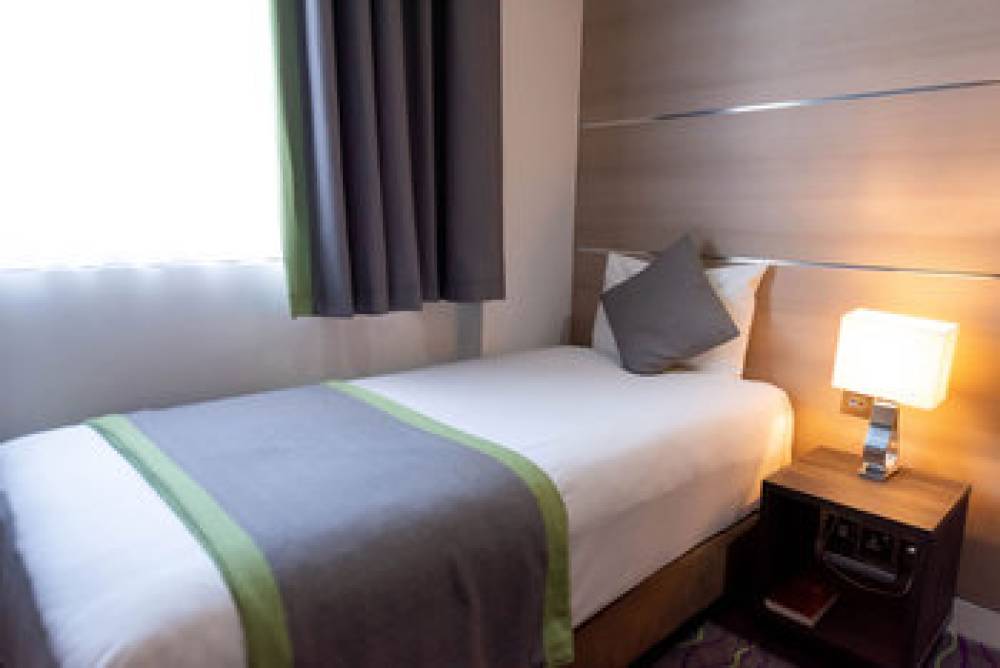 THE WESLEY LONDON HOTEL 7