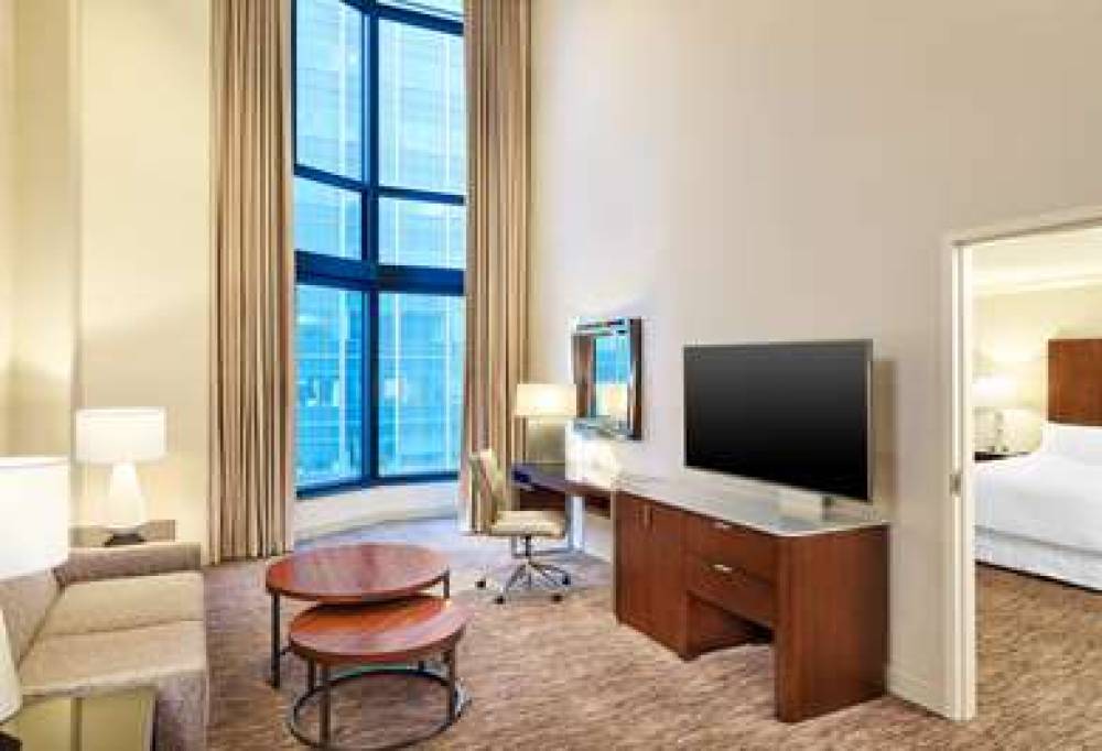 The Westin Chicago River North 8
