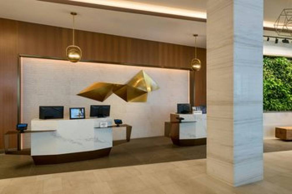 The Westin Flushing LaGuardia Airport 3