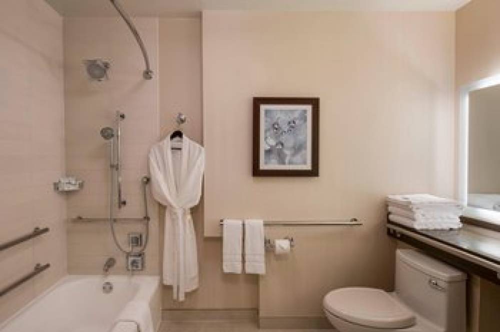 The Westin New York Grand Central 8