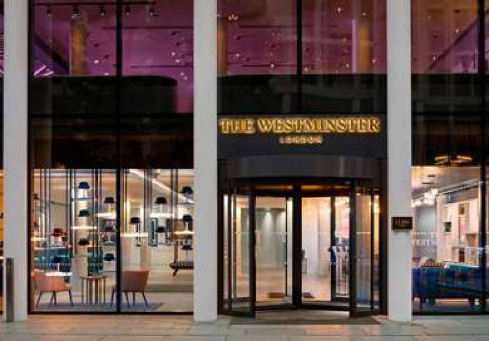 The Westminster London, Curio