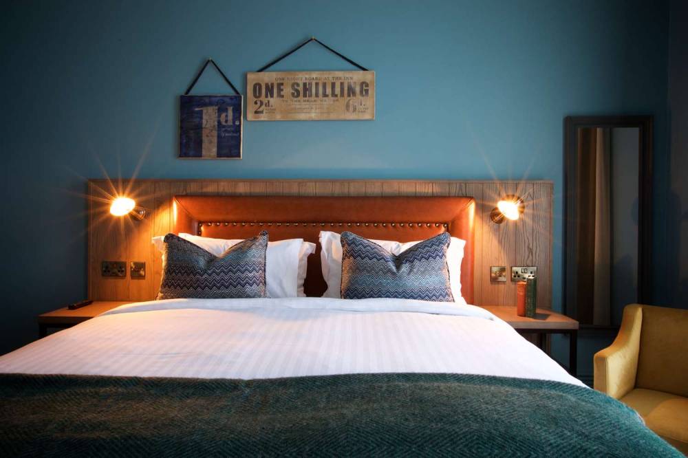The White Horse Hotel 7