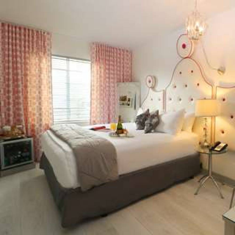 THE WHITELAW HOTEL 8