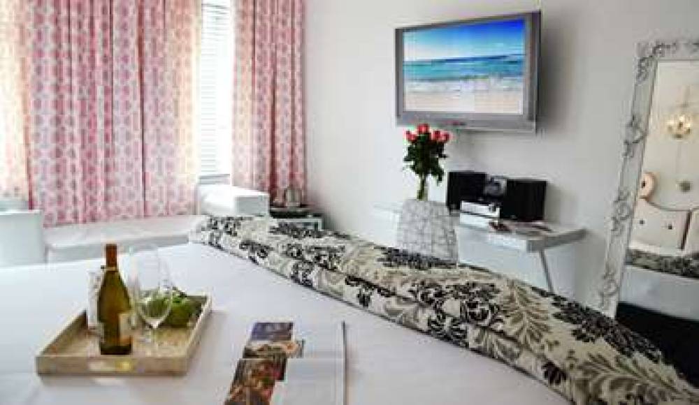 THE WHITELAW HOTEL 9