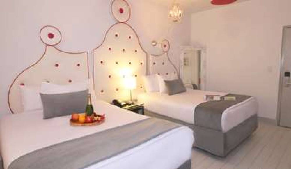 THE WHITELAW HOTEL 4
