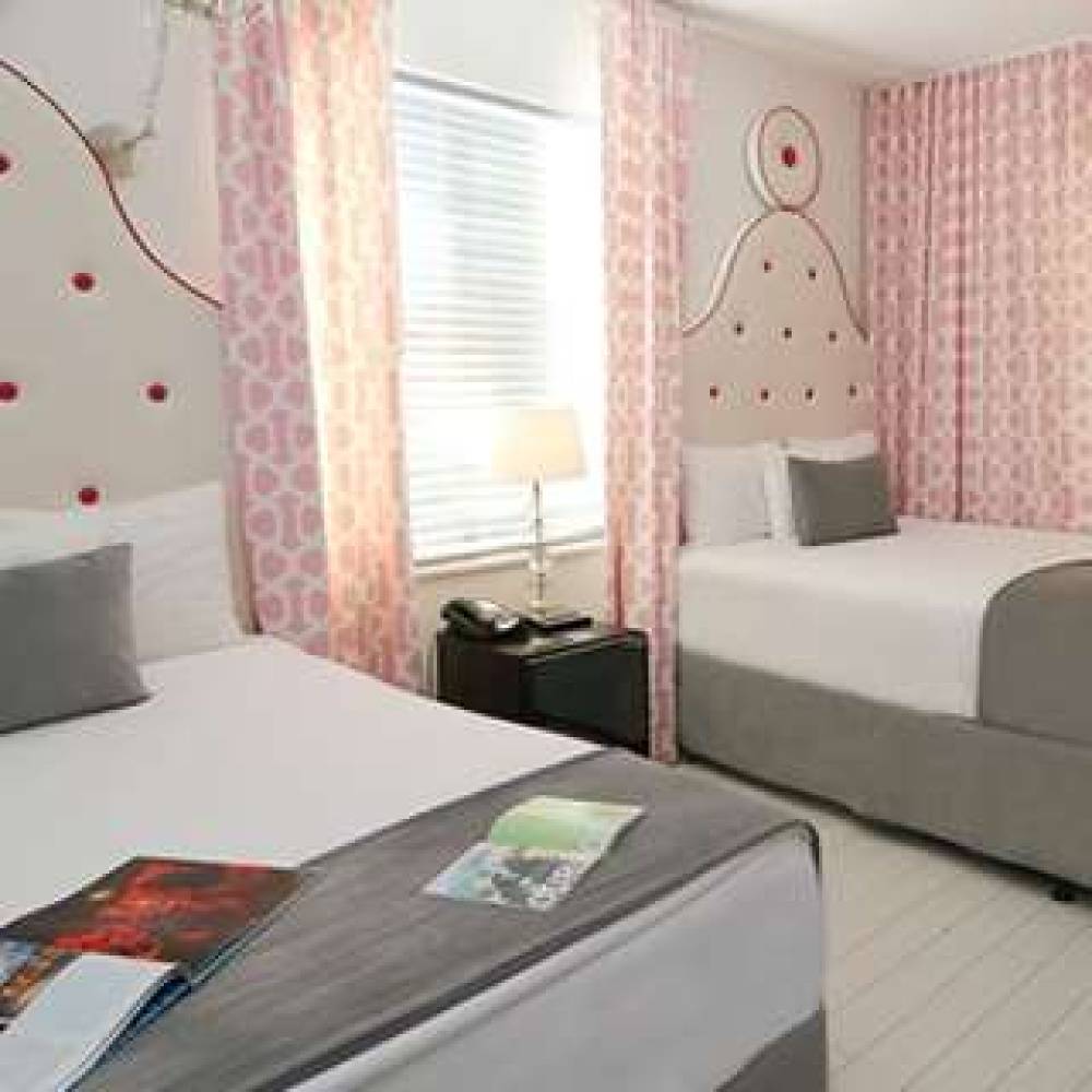 THE WHITELAW HOTEL 5