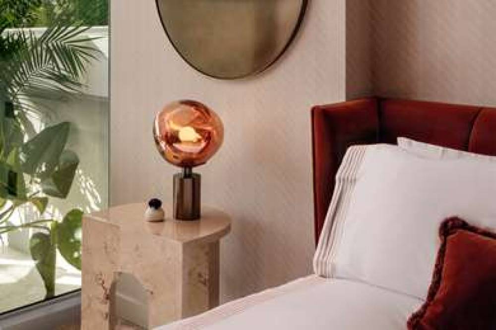 THOMPSON MIAMI BEACH 8