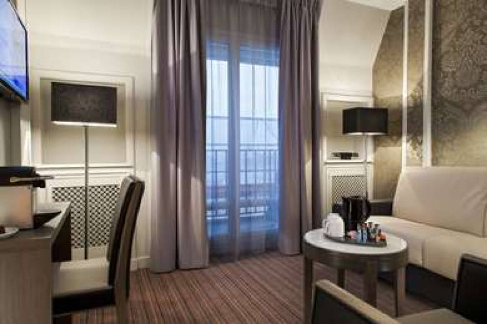 TIMHOTEL OPERA BLANCHE FONTAINE 6