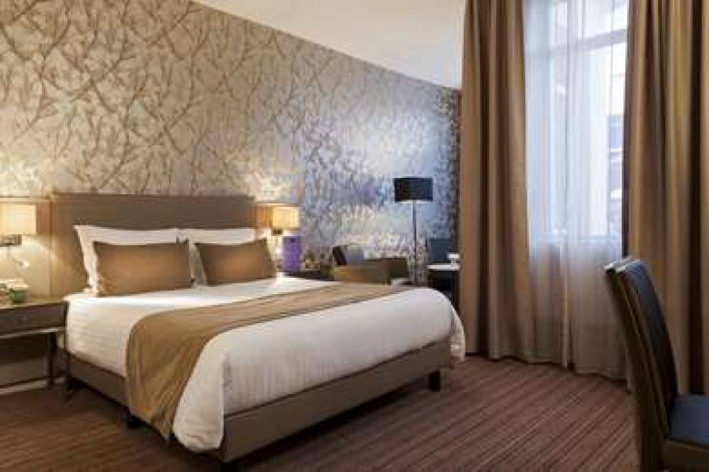 TIMHOTEL OPERA BLANCHE FONTAINE 7