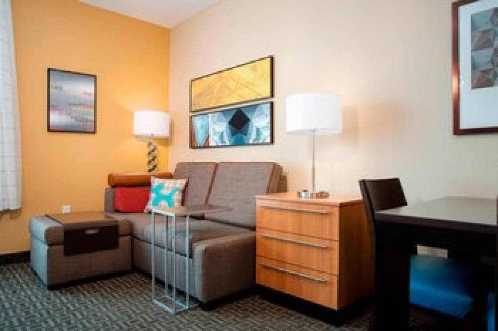 TownePlace Stes By Marriott Orl FLAMINGO CROSSINGS Town Center-West Entranc 9