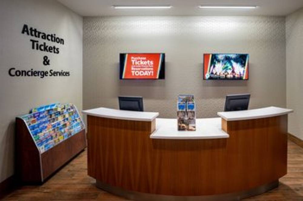 TownePlace Stes By Marriott Orl FLAMINGO CROSSINGS Town Center-West Entranc 6