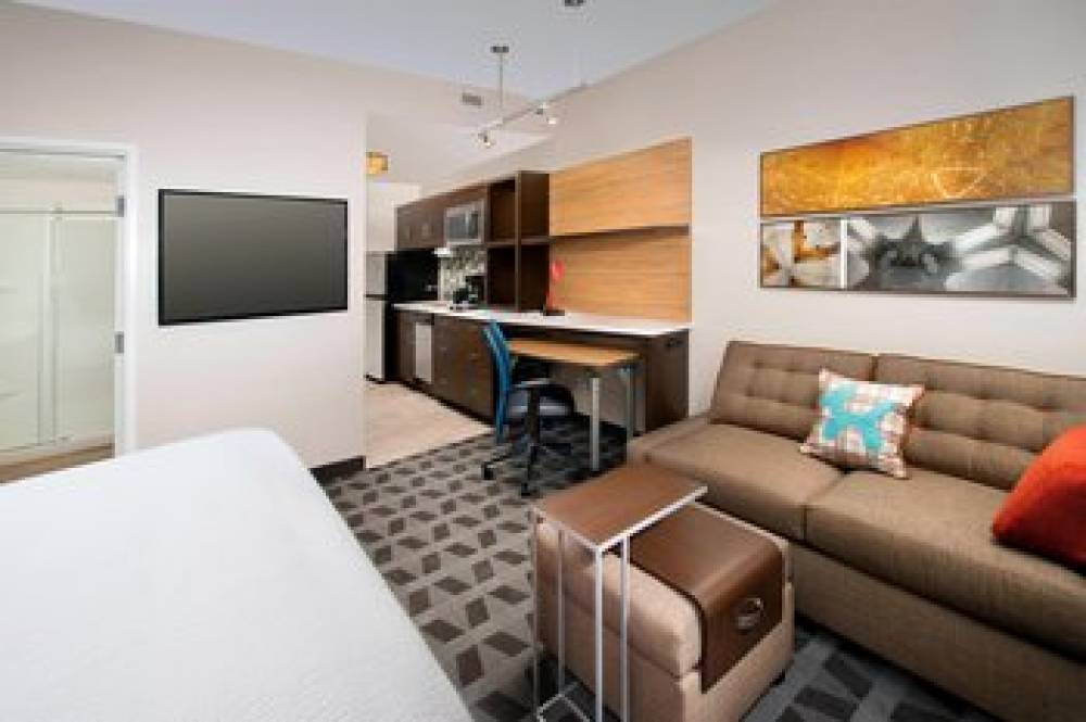 TownePlace Suites By Marriott Alexandria Fort Belvoir 9