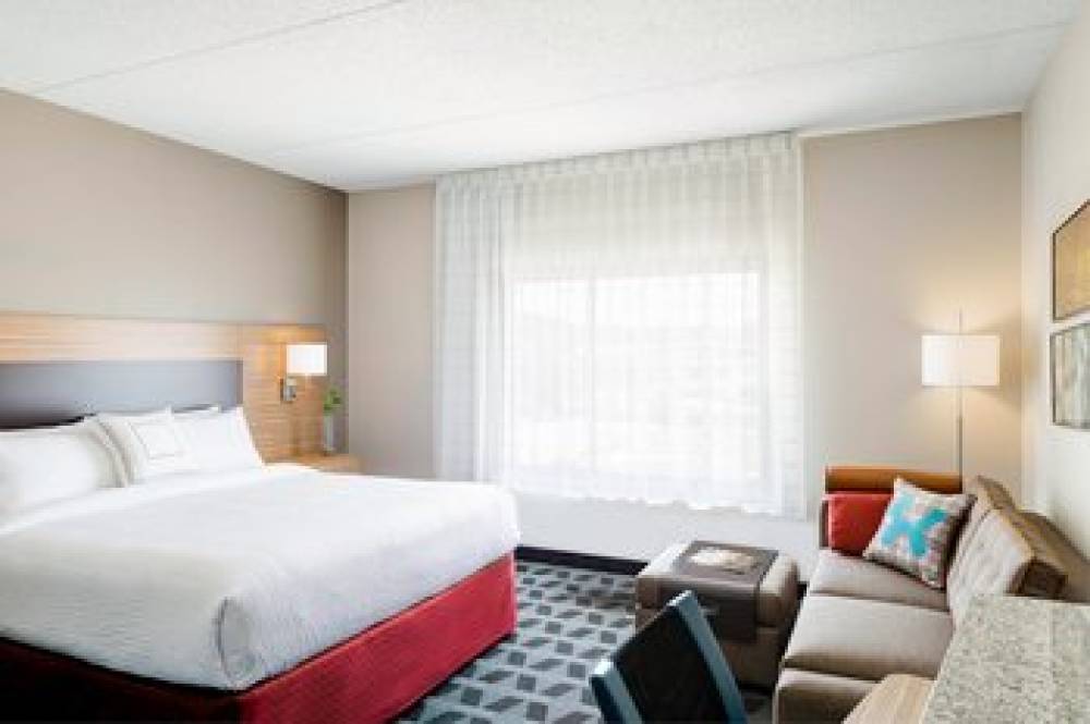 TownePlace Suites By Marriott Chesterfield 5
