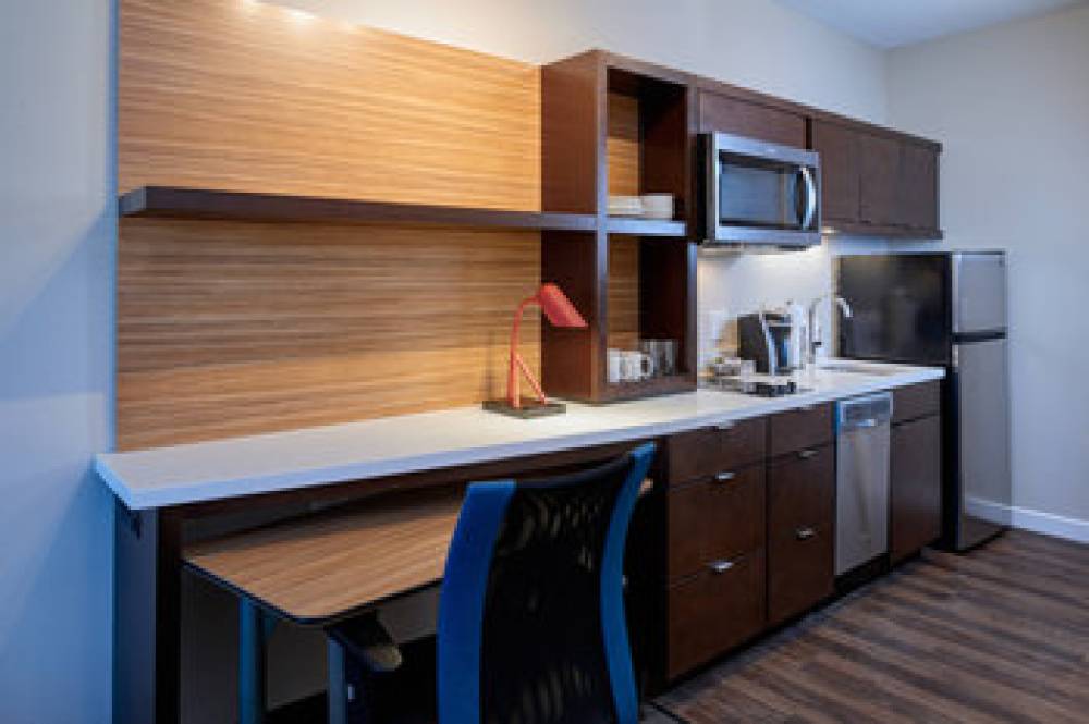 TownePlace Suites By Marriott Cleveland Solon 10