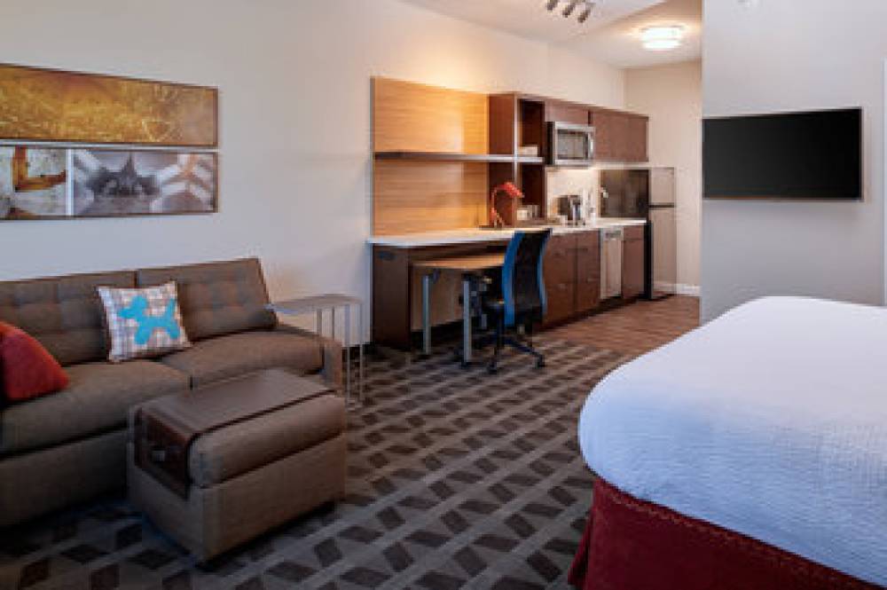TownePlace Suites By Marriott Cleveland Solon 8