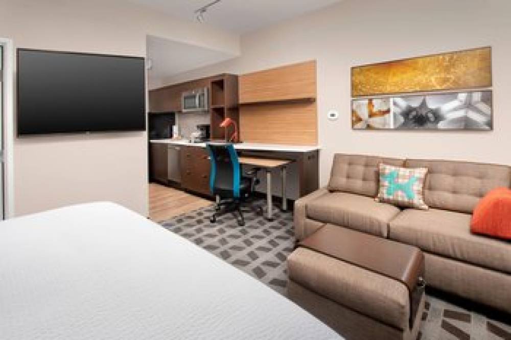 TownePlace Suites By Marriott College Park 8