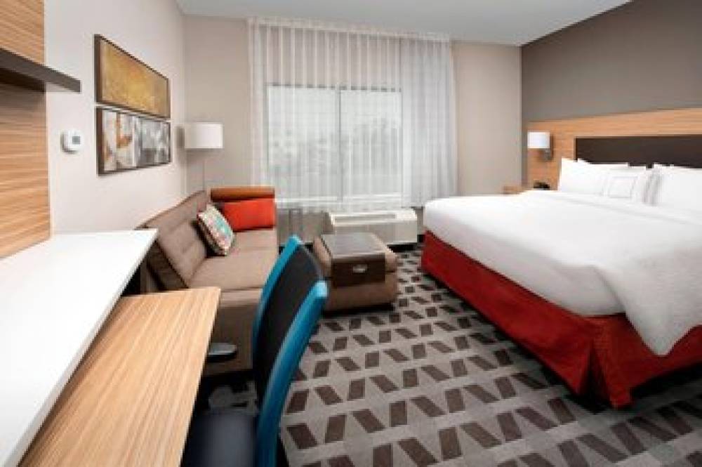 TownePlace Suites By Marriott College Park 9