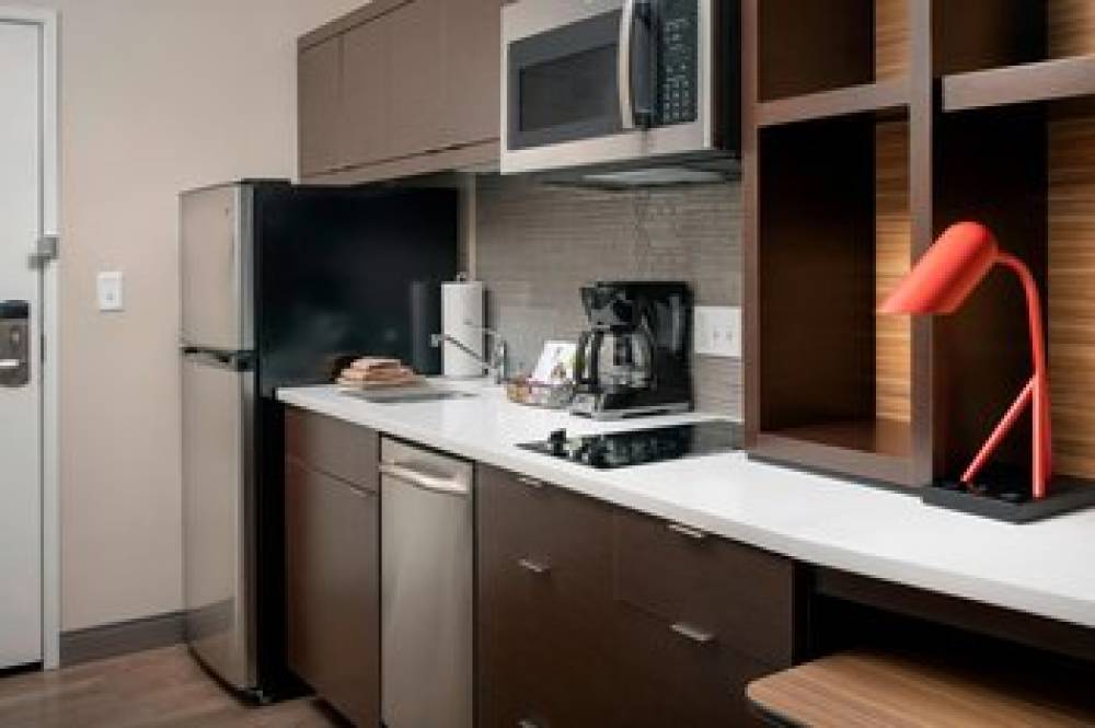 TownePlace Suites By Marriott College Park 10