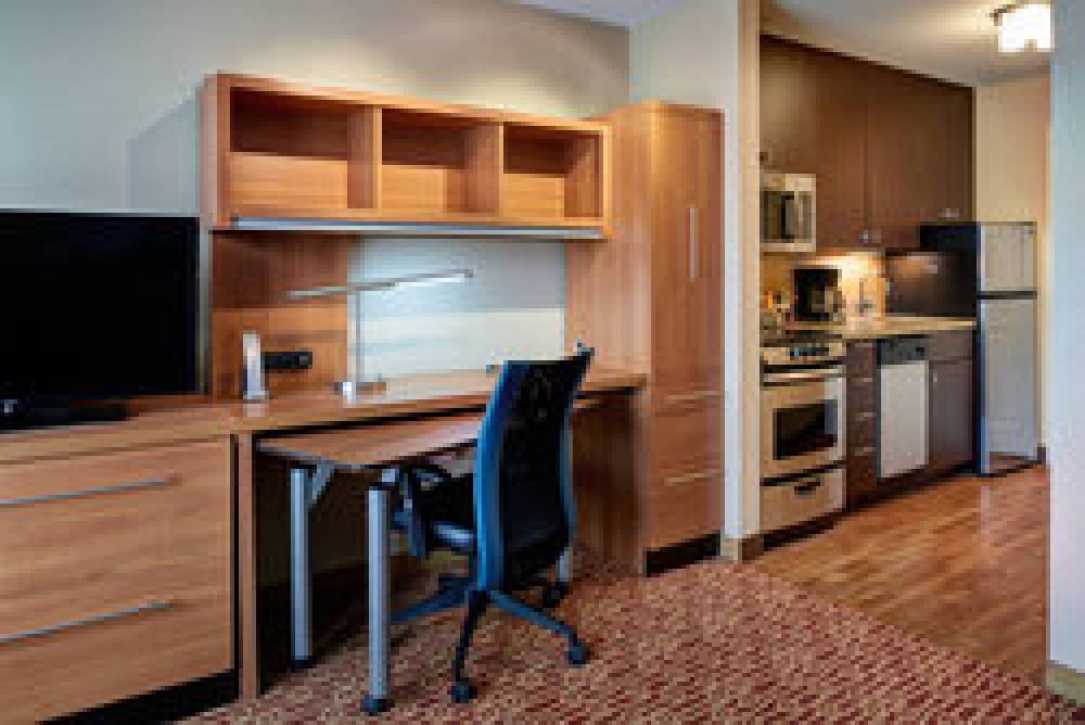 TownePlace Suites By Marriott Detroit Troy 9