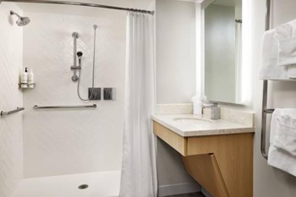 TownePlace Suites By Marriott Dulles Airport 7