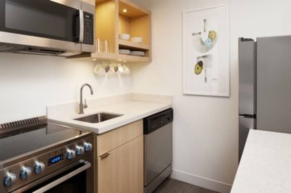 TownePlace Suites By Marriott Dulles Airport 5