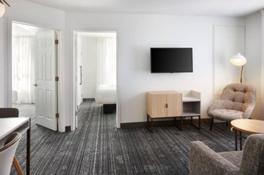 TownePlace Suites By Marriott Dulles Airport 9