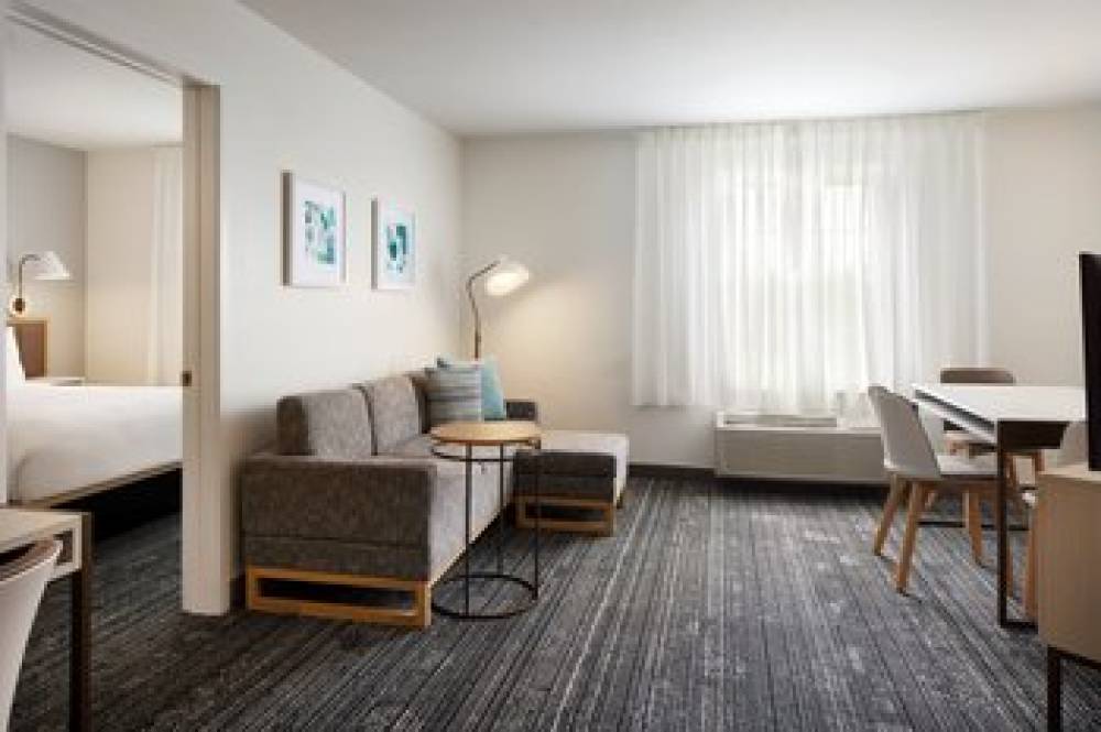 TownePlace Suites By Marriott Dulles Airport 10