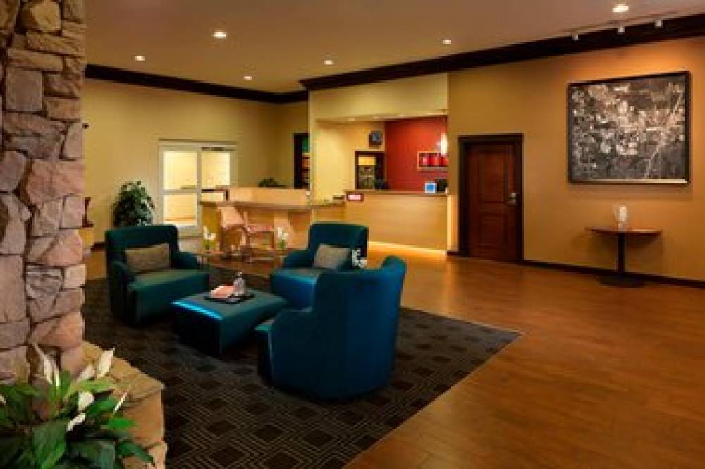 TownePlace Suites By Marriott Houston Intercontinental Airport 2