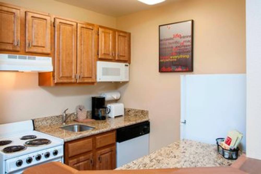 TownePlace Suites By Marriott Indianapolis Keystone 7