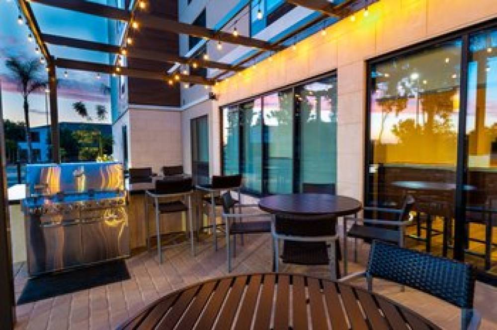 Towneplace Suites By Marriott Irvine Lake Forest