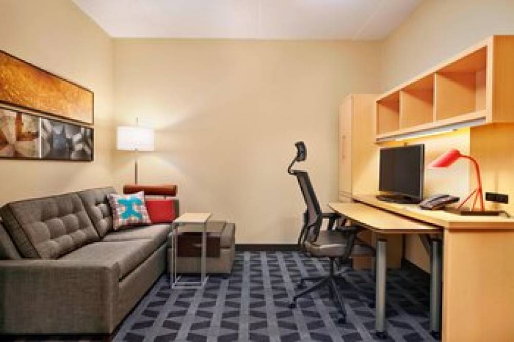 TownePlace Suites By Marriott London 1