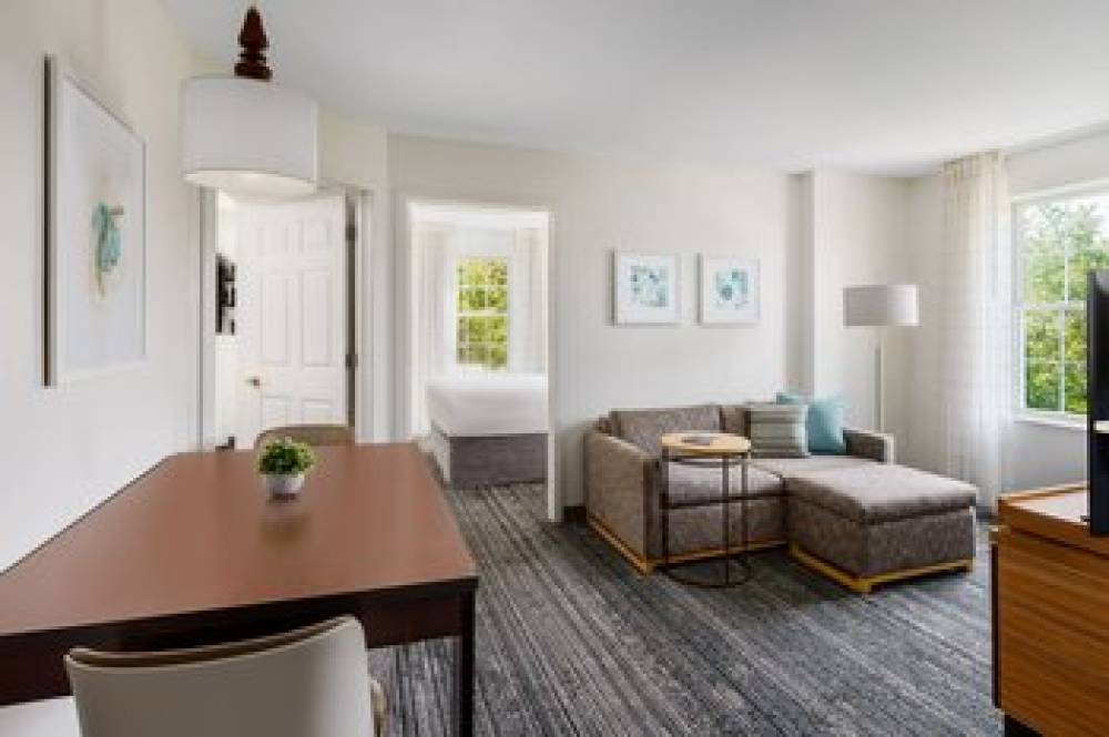 TownePlace Suites By Marriott Manchester-Boston Regional Airport 7