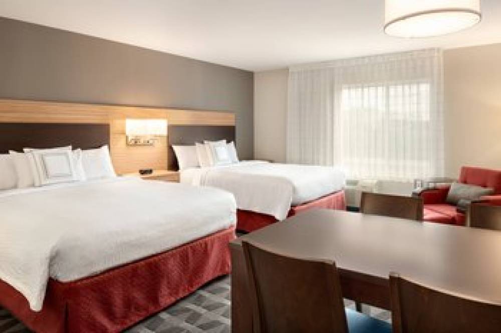 TownePlace Suites By Marriott Milwaukee Grafton 6