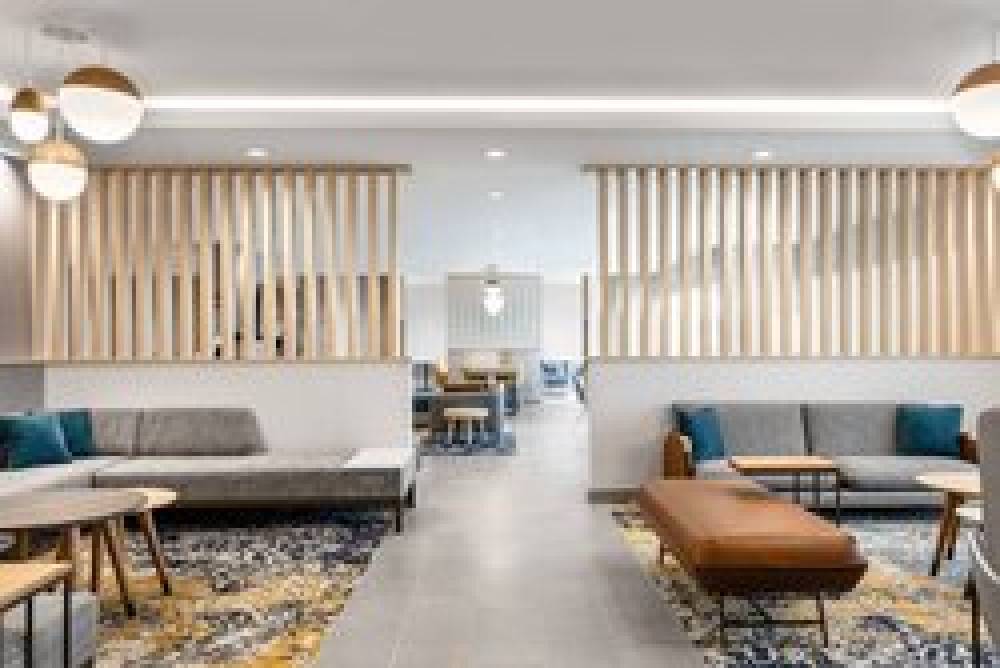 TownePlace Suites By Marriott Milwaukee West Bend 2