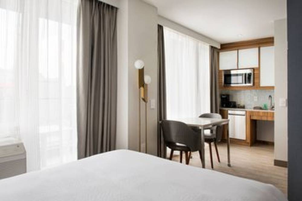 TownePlace Suites By Marriott NY Long Island City Manhattan View 10