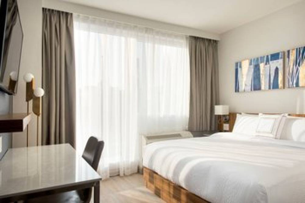 TownePlace Suites By Marriott NY Long Island City Manhattan View 5