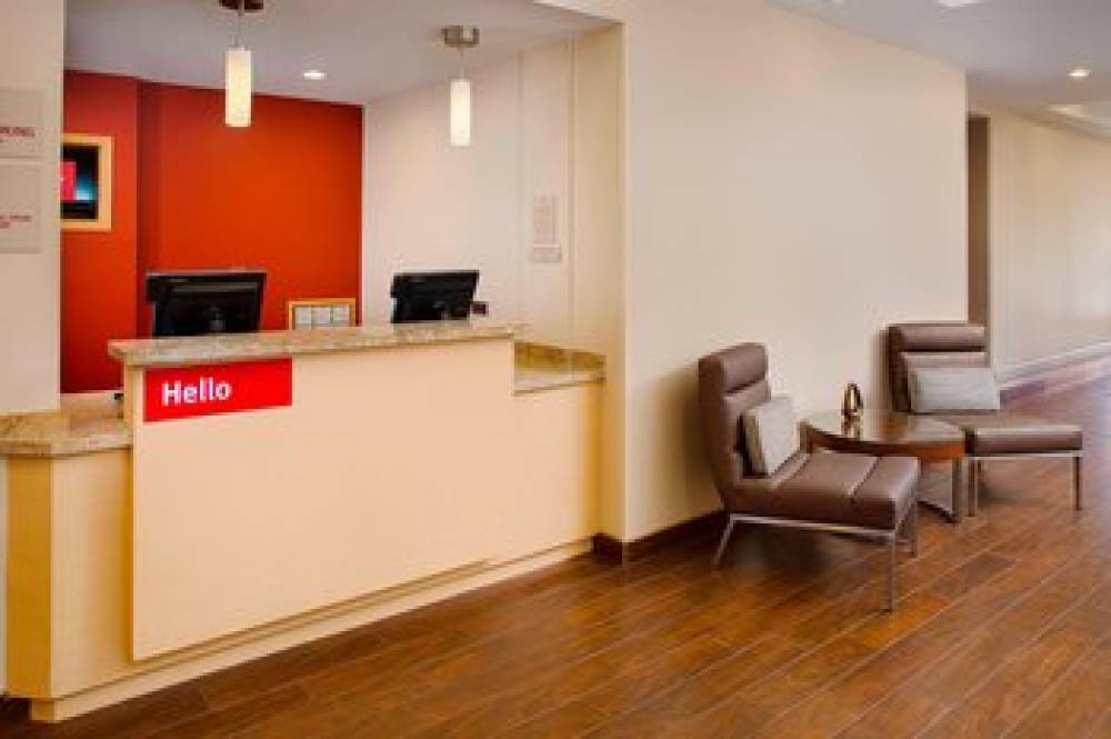 TownePlace Suites By Marriott Phoenix Goodyear 2