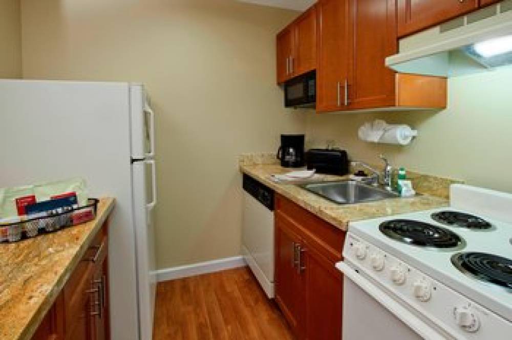 TownePlace Suites By Marriott San Jose Cupertino 8