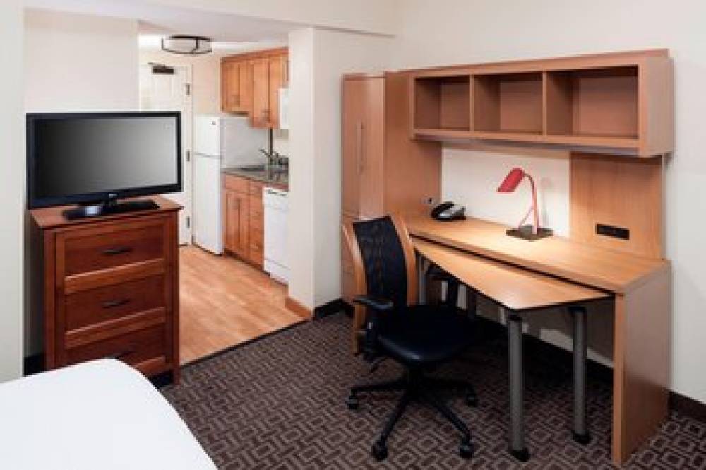 TownePlace Suites By Marriott Suffolk Chesapeake 7