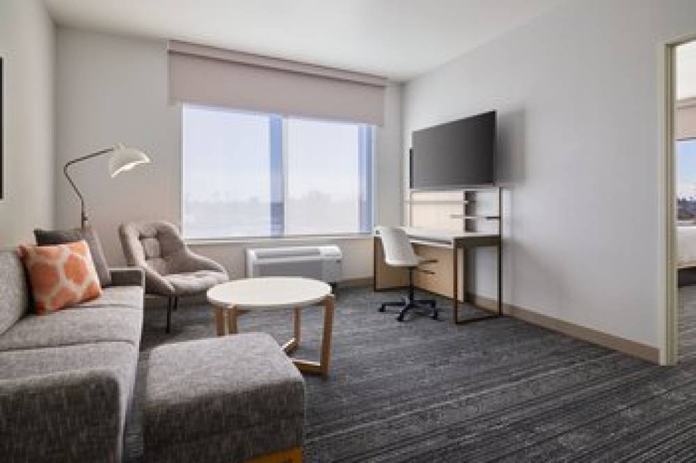 TownePlace Suites By Marriott Tempe 9