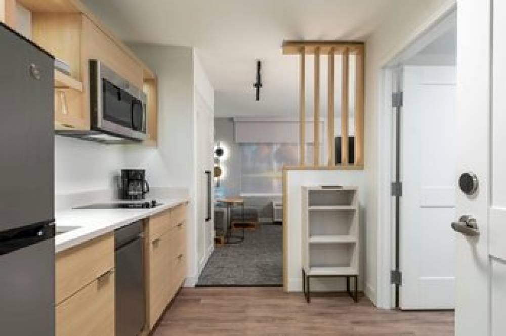 TownePlace Suites By Marriott Victoria Airport Sidney 4
