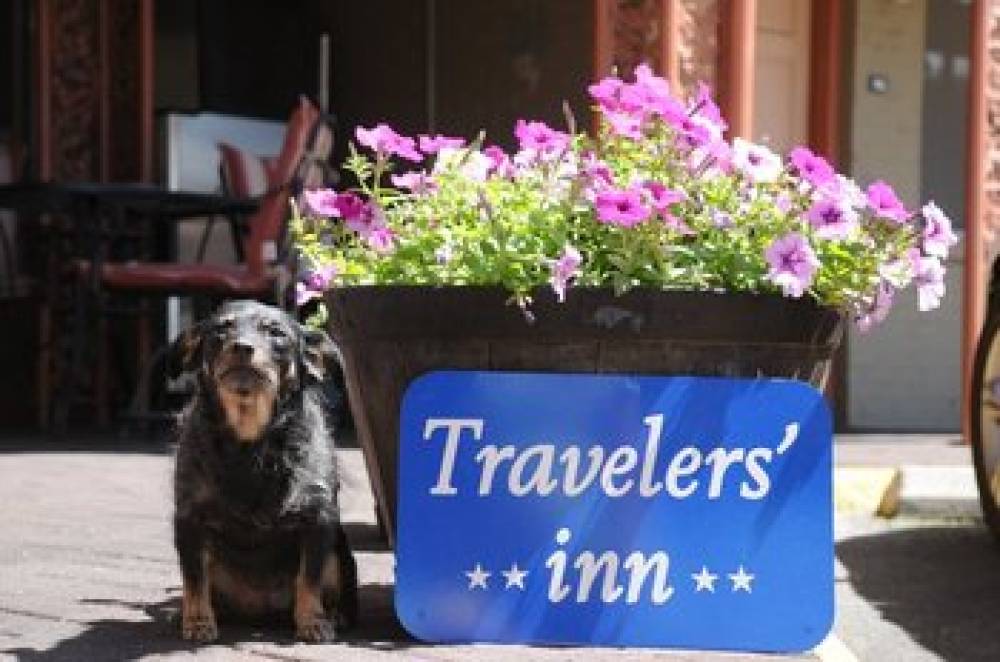Travelers Inn