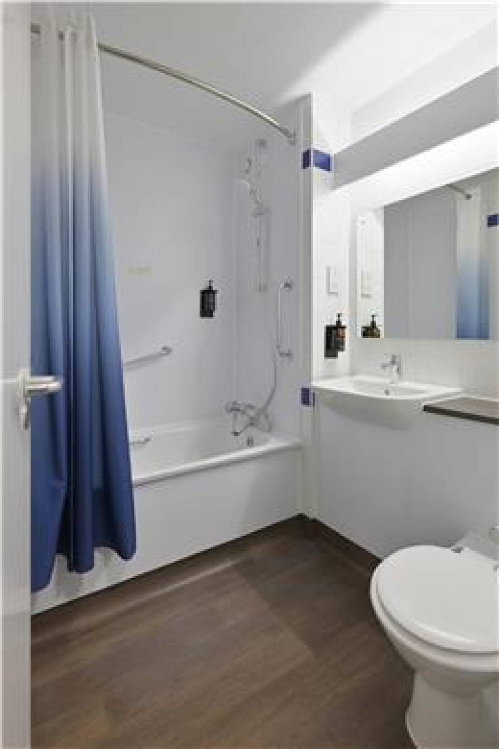 TRAVELODGE BRENTWOOD EAST HORNDON 6