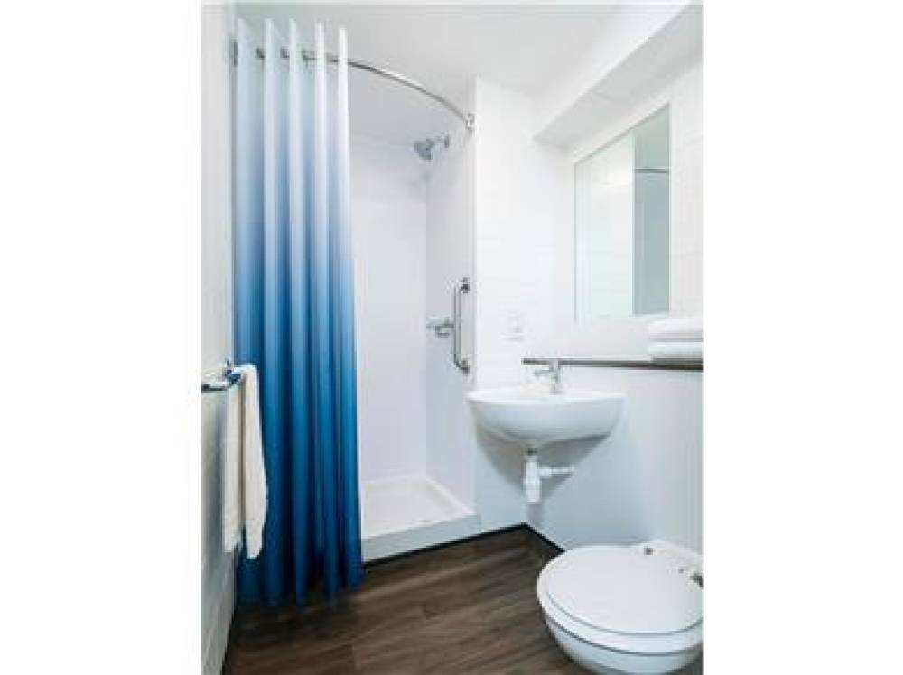TRAVELODGE BRENTWOOD EAST HORNDON 7