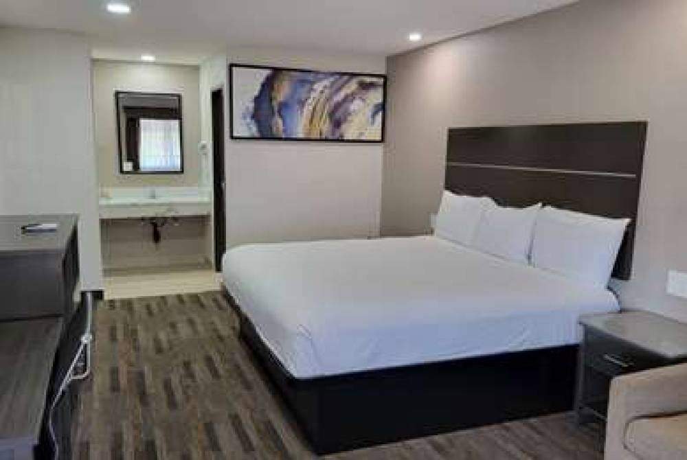 TRAVELODGE BY WYNDHAM BUENA PARK 5