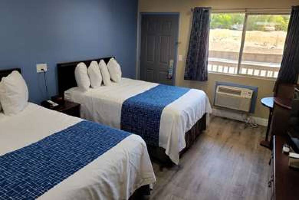 TRAVELODGE BY WYNDHAM CLEARLAKE 10