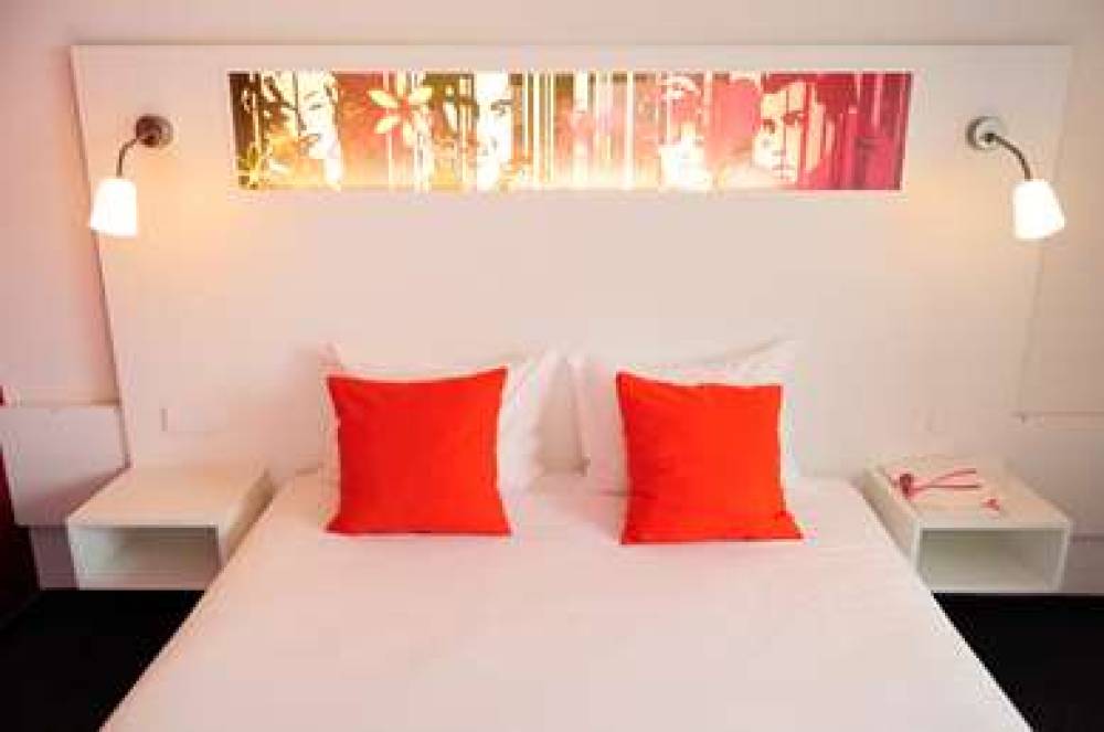 TRAVELODGE BY WYNDHAM CLINTON VALLE 8