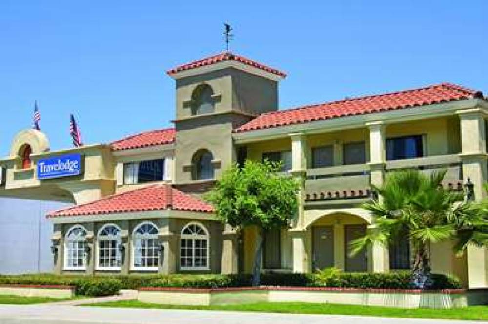 Travelodge By Wyndham Costa Mesa Newport Beach Hacienda
