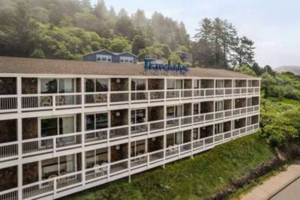 Travelodge By Wyndham Depoe Ba