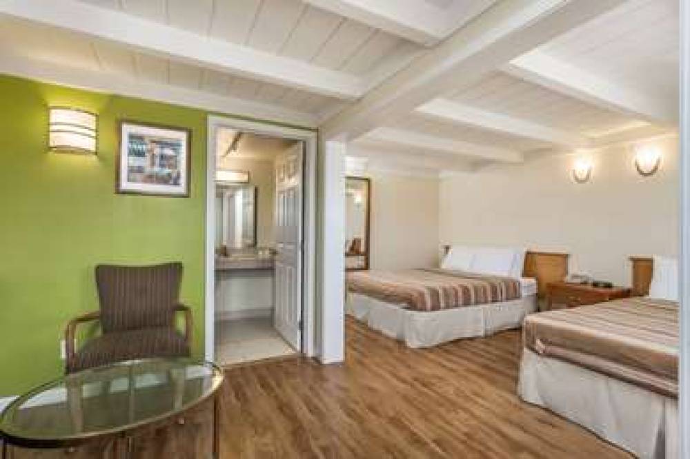 TRAVELODGE BY WYNDHAM FAIRFIELD/NAP 4